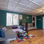 Cool Central Apartment
