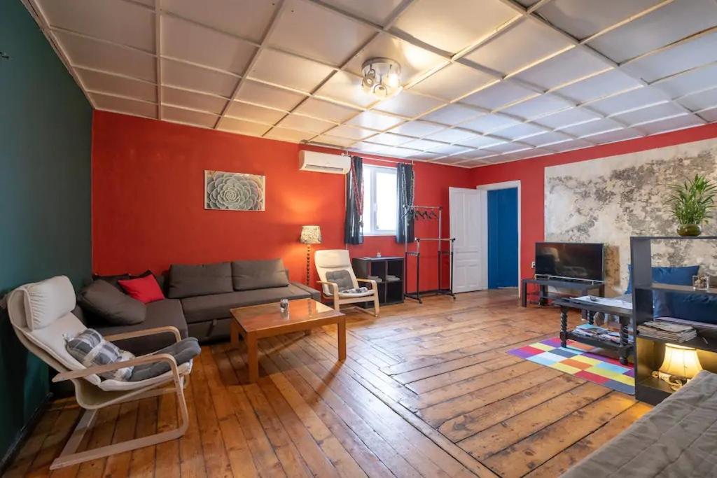 Cool Apartment *