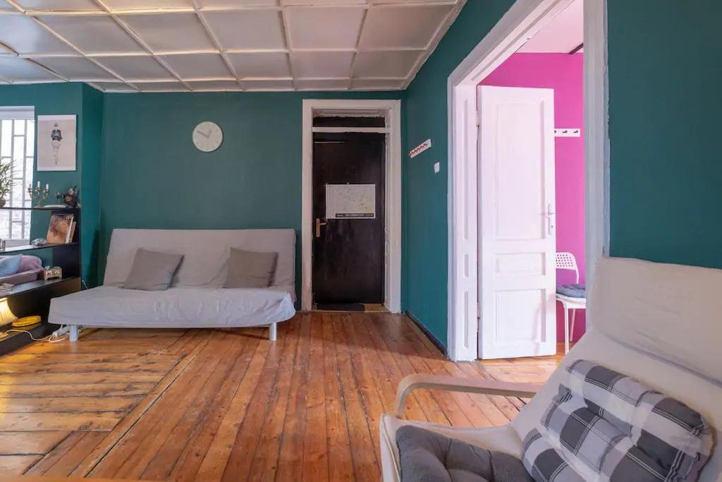 Apartment Cool