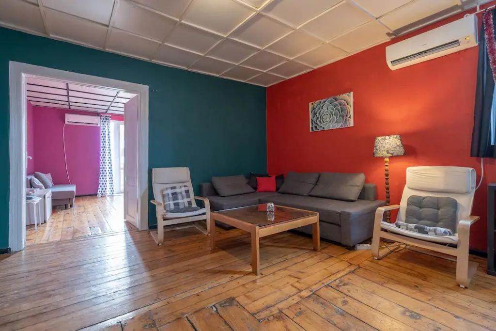 Apartment Cool *